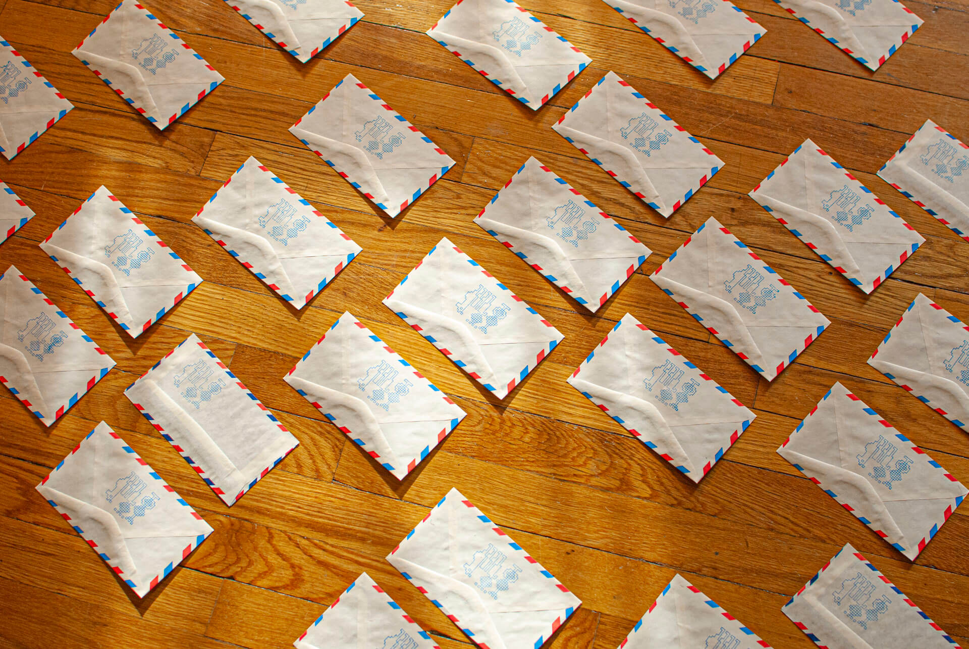 studio-malagon-pico-picante-envelope-02